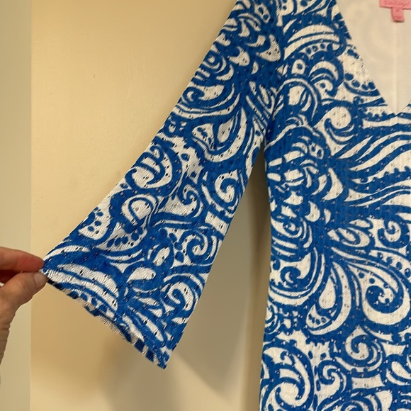 Lilly Pulitzer, blue and white dress with bell sleeves - Picture 2 of 7